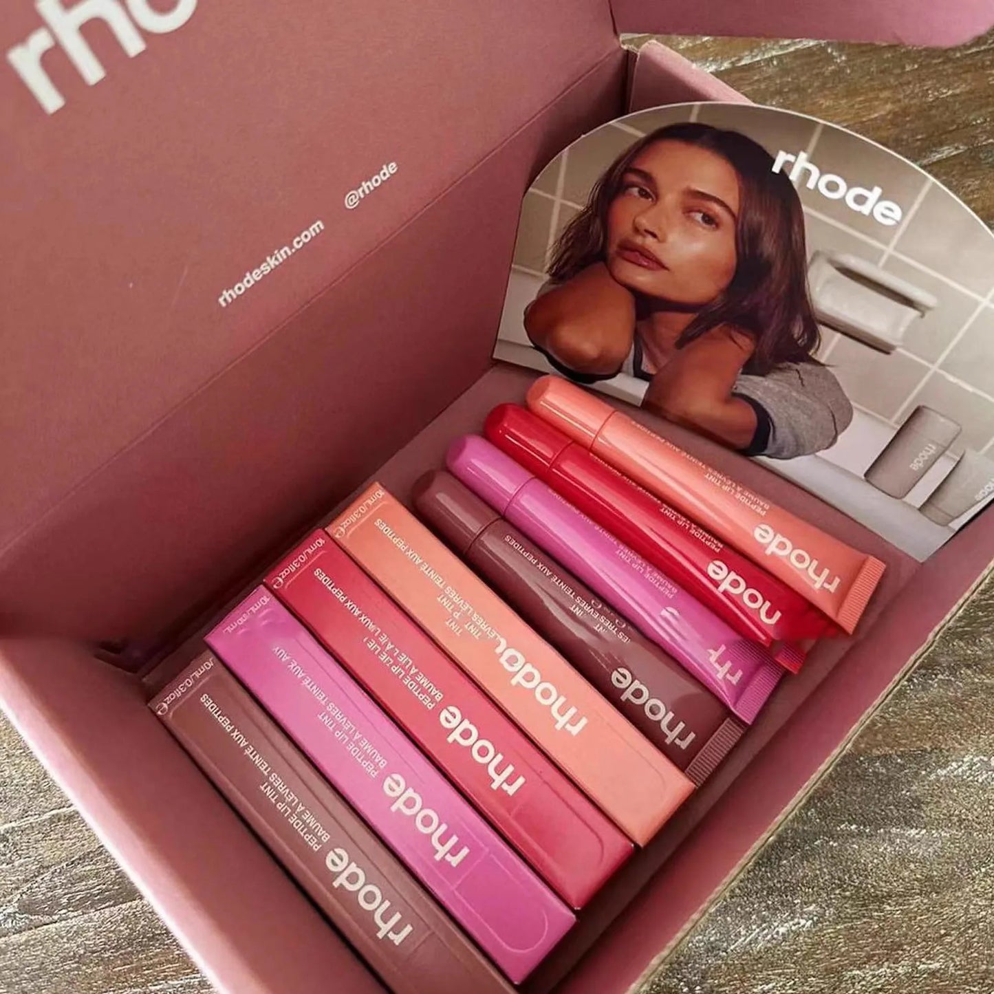 Rhode - Peptide Lip Tint Nourishing Glaze